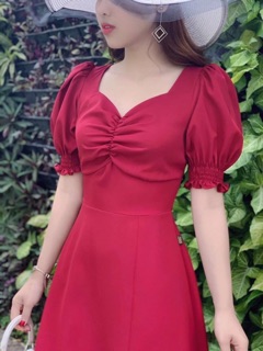 Đầm umi tay phồng nhún ngực xẻ tà siêu xinh