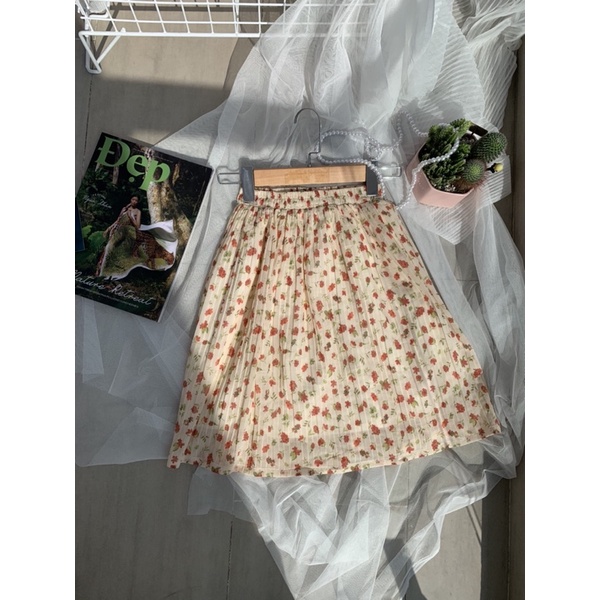 (CAM KẾT GIÁ RẺ NHẤT) Chân Váy Xếp Ly Vintage Hoa Nhí | BigBuy360 - bigbuy360.vn