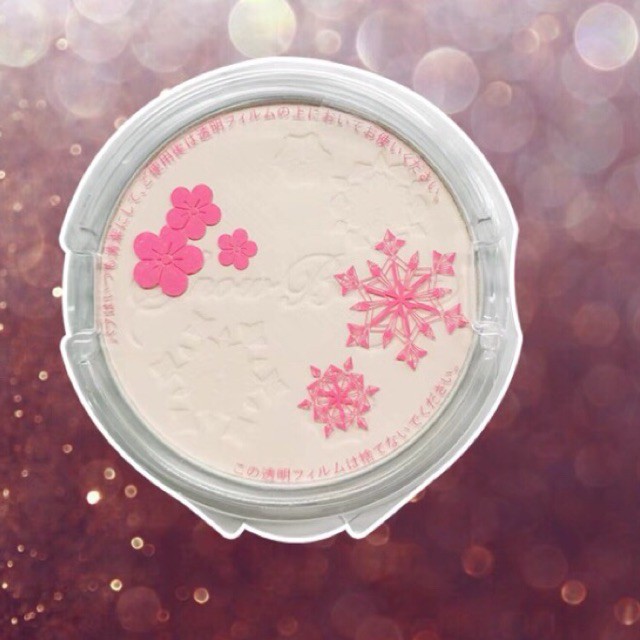 Phấn phủ dưỡng trắng ngày đêm Snow beauty Shiseido mẫu mới nhất 2020 & 2021 | BigBuy360 - bigbuy360.vn