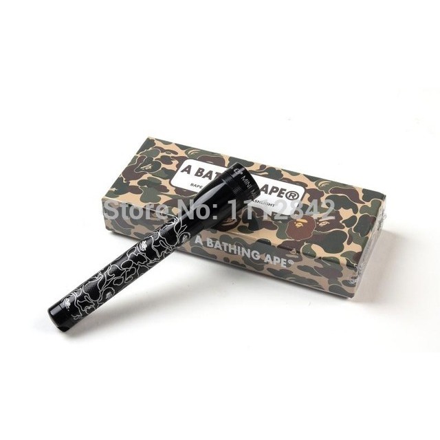 Đèn pin 3D A Bathing Ape Bape Black 3D Neon Camo Mini LED Flashlight Torch