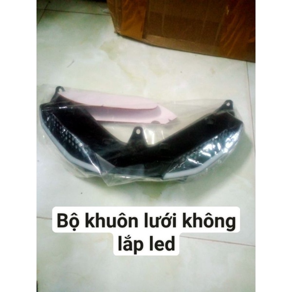 Audi demi lưới ex 150 có viền led 1 màu làm hoàn chỉnh rắc cắm như zin.