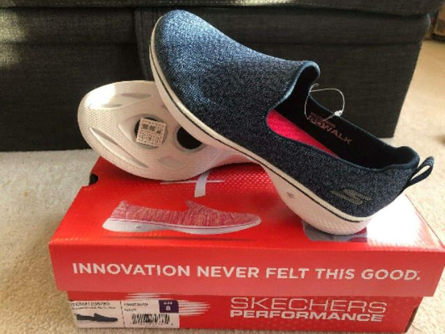 Giày slip on Skechers ladies Go Walk 4 hàng Costco Mỹ