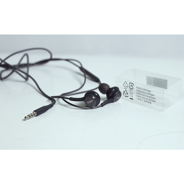 Loa Bluetooth Mini Z5 Tích Hợp Đèn Led Âm Thanh Cực Đỉnh,Bass Siêu Hay ( Bảo Hành 30 Ngày)- SenCase