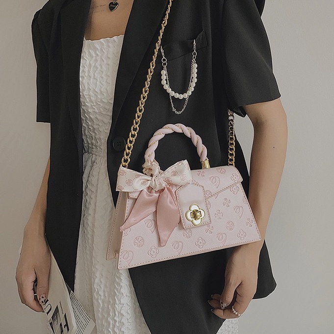 Faya - Túi quai xách đi tiệc dáng thang họa tiết phối khăn lụa sang trọng T1126