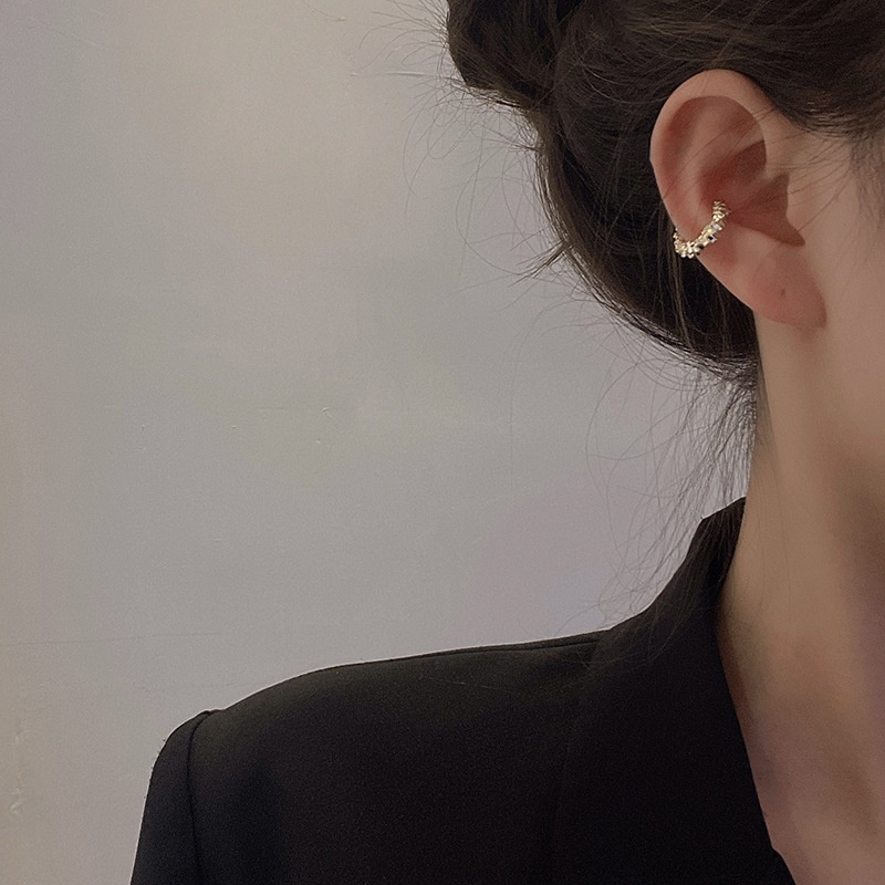 Khuyên Kẹp Tai Cỡ Nhỏ Không Cần Xỏ Lỗ Kiểu Hàn Quốc Đơn Giản Cá Tính