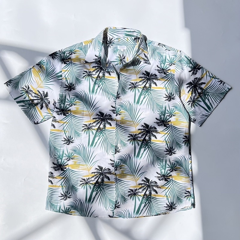 Áo Sơ Mi Tay Ngắn Hoạ Tiết Lá Dừa Cho Nam và Nữ