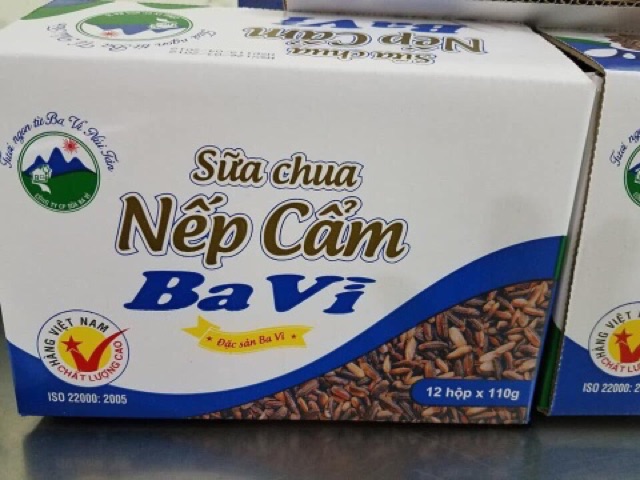 Sữa chua nếp cẩm và sữa chua dê bò ba vì