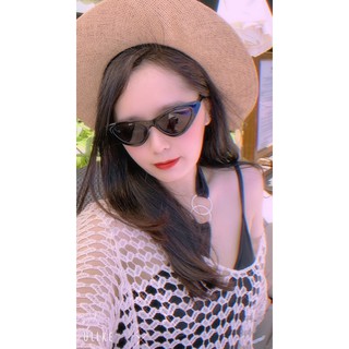 Kính mắt mèo cho bé