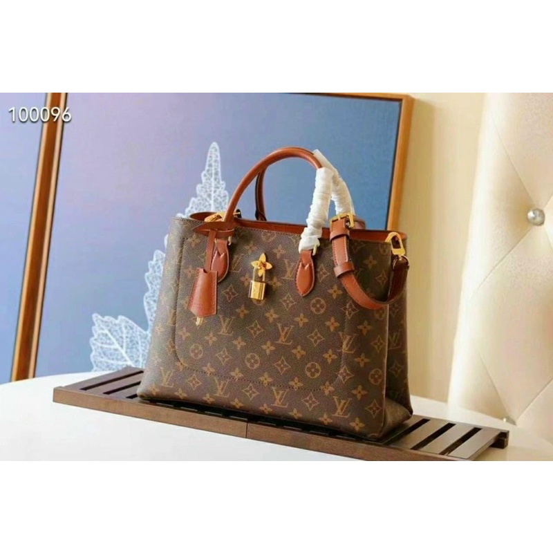 Túi công sở đen quai xách