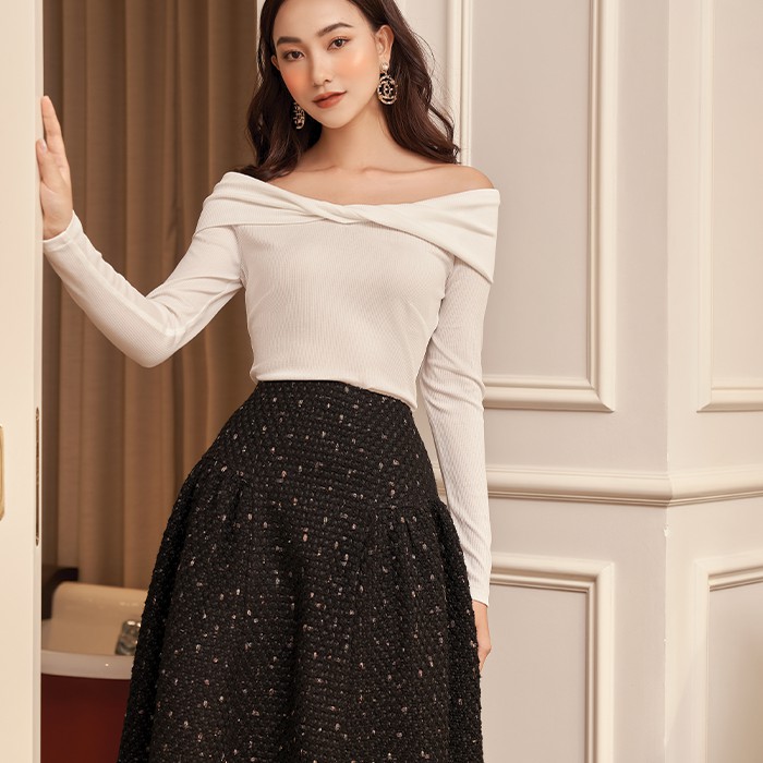 OLV - Áo dài tay Off Shoulder Top in White