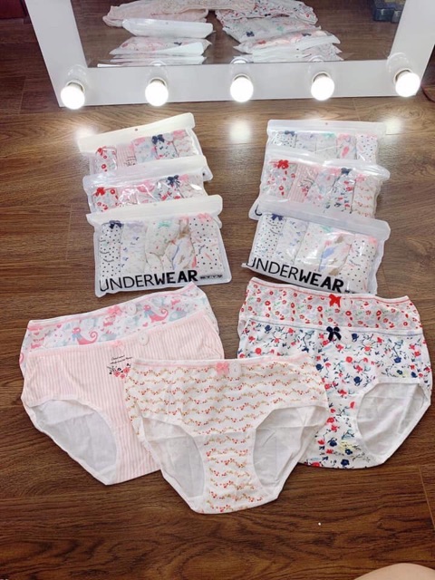 Quần chip học sinh cho bạn gái mới lớn | BigBuy360 - bigbuy360.vn