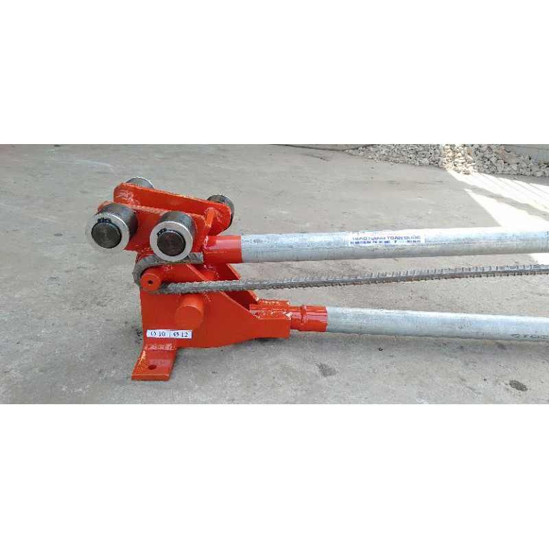 BẺ SẮT CÂY D10-18