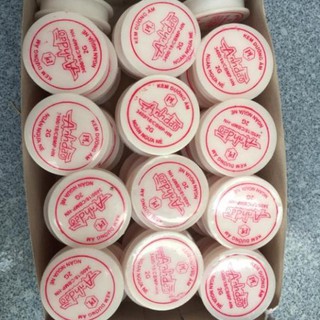1hộp sáp anh đào