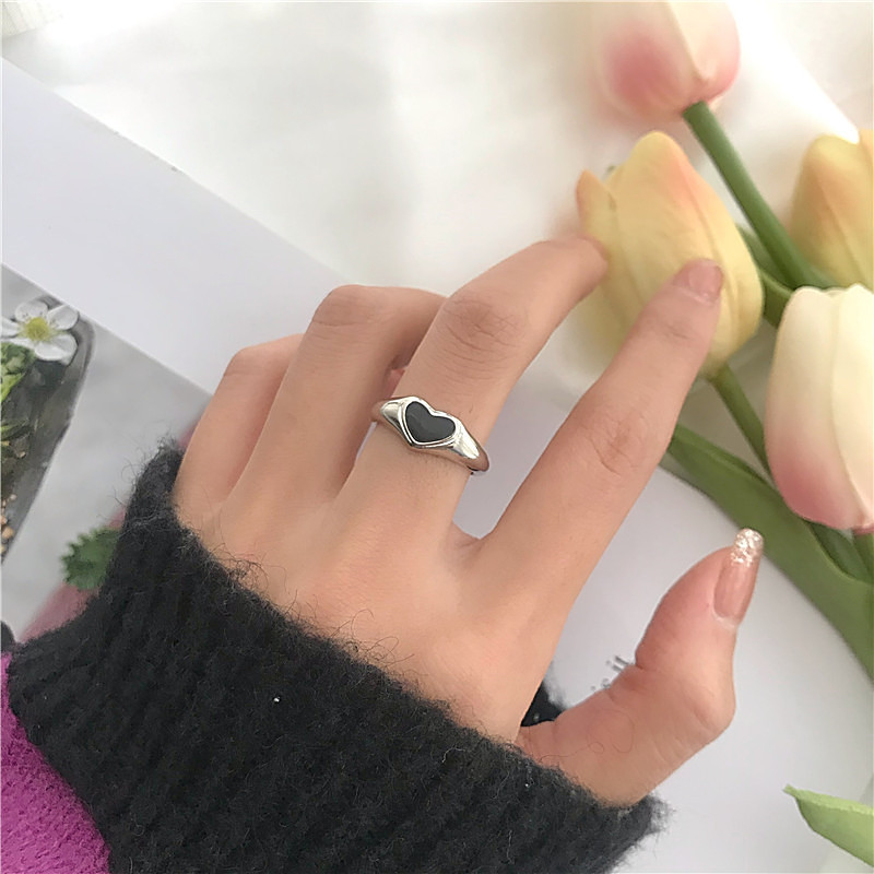 Women's love ring design exquisite simple niche in tide mesh red fashion personality hollow index finger ring cool ring