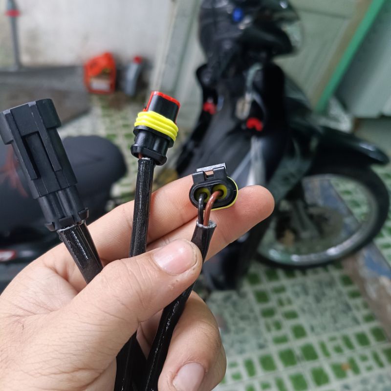 Bộ dây ra 2 trợ sáng cho L4X rắc Chống nước