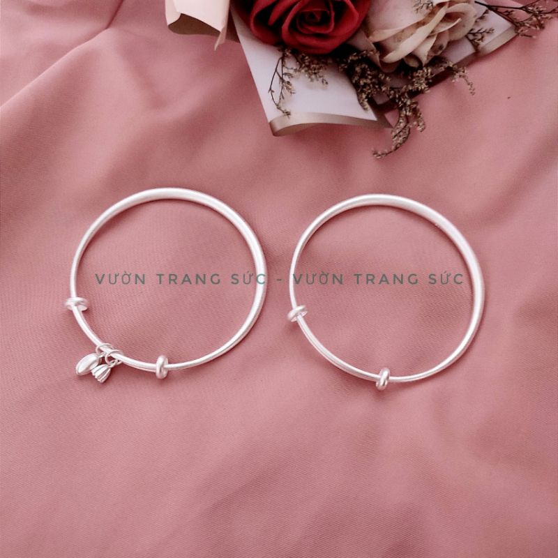 Vòng tay bạc nam nữ S925 - Lắc tay nam nữ bạc Ý charm cánh Sen thanh lịch, sang trọng Vườn Trang Sức VTS VT013