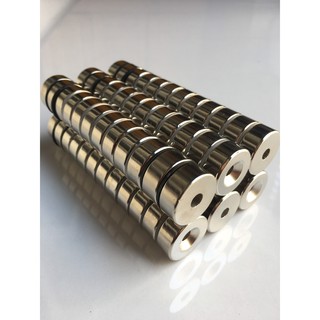 Nam châm đất hiếm 30x10 lỗ vít 6mm