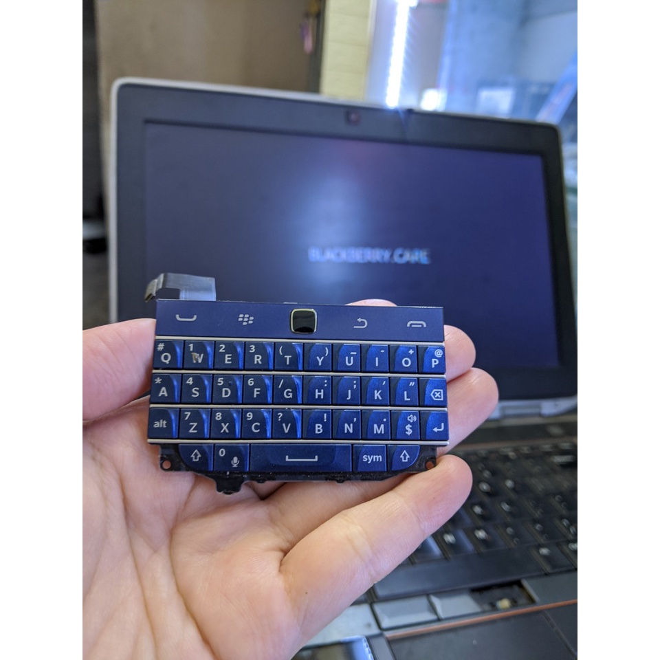 Bàn phím thay thế Blackberry Q20 xanh cobal