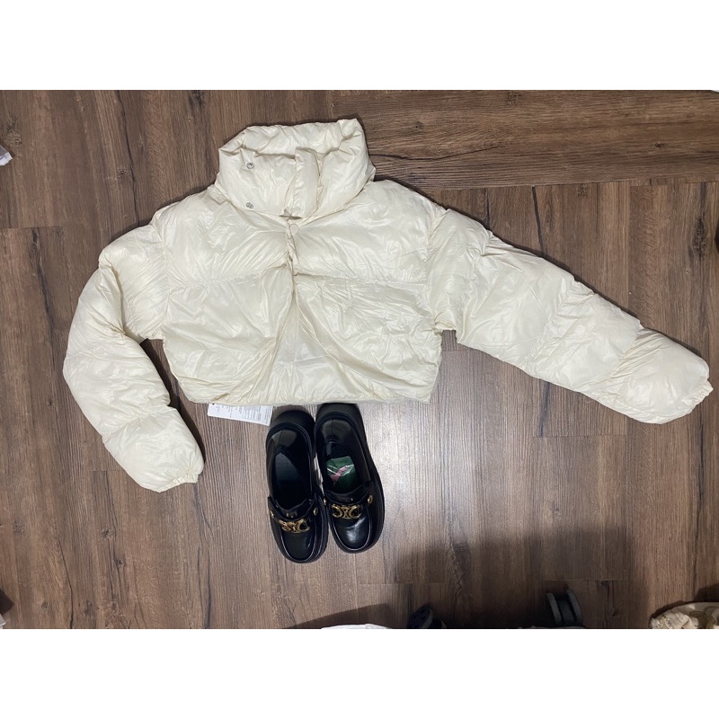 ] Áo phao giống Hot Girl Sunht có 2 màu