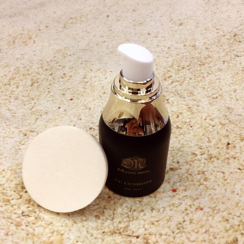 Kem Nền trang điểm, chống nắng CC Cushion Magic Skin Whitening Perfect 5in1 45ml ( MỚI ) | BigBuy360 - bigbuy360.vn