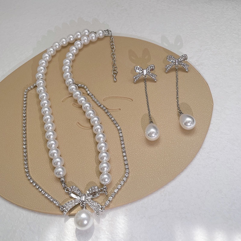 Vòng Cổ Đính Đá Ngọc Trai Thời Trang Dành Cho Nữ