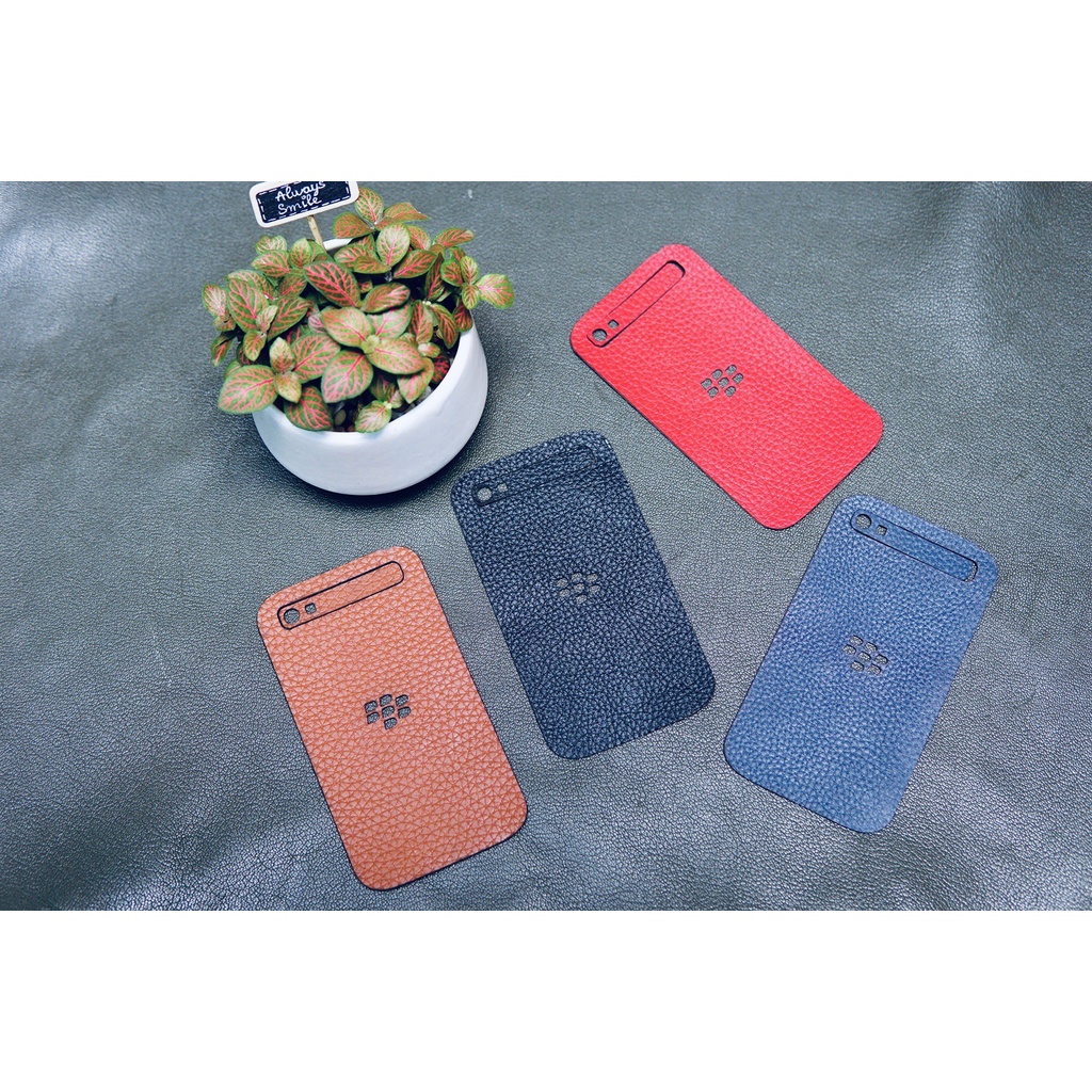 [LaoHac Store] Dán da BlackBerry Classic ( Q20 )
