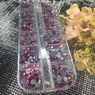 Đá chân keo mix khay gắn móng