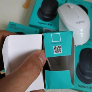 [SĂN SALE] Chuột không dây Logitech M275 (trắng) AC199