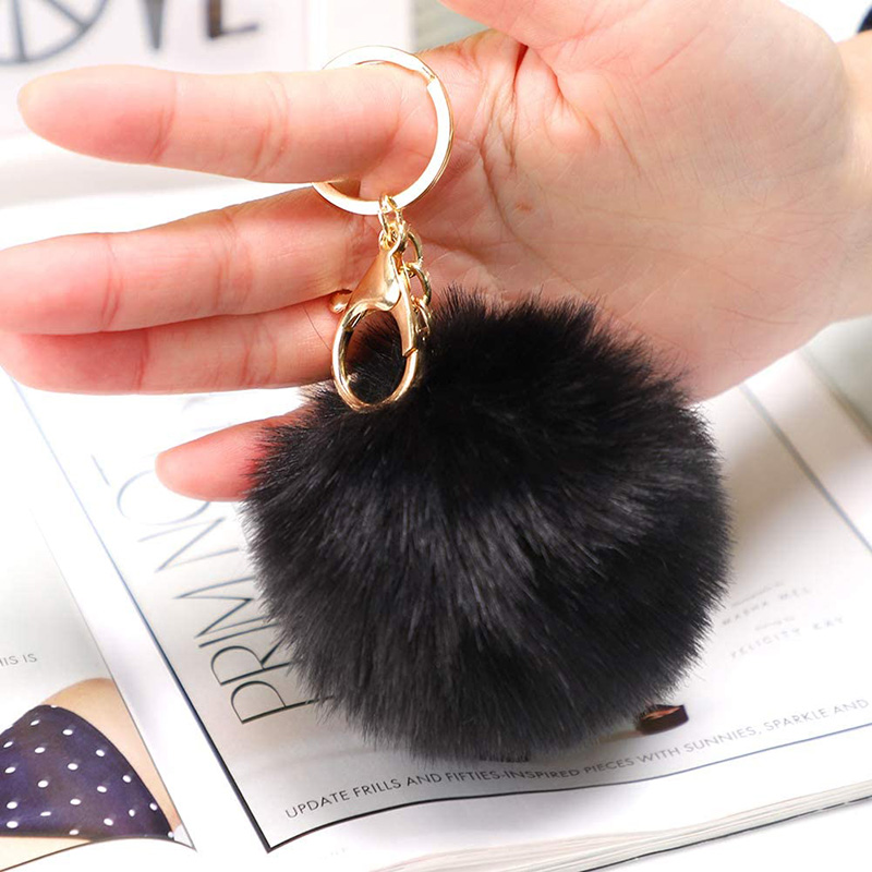 Móc Khóa Quả Cầu Lông Xù 8cm