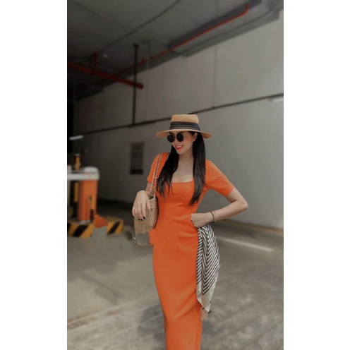 Đầm ôm body cổ vuông xẻ tà bên kết hợp xoắn lưng siêu tôn dáng, váy ôm body nữ xẻ tà bên quyến rũ thun gân MIDORI247