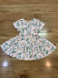 Sỉ váy xuất Hàn