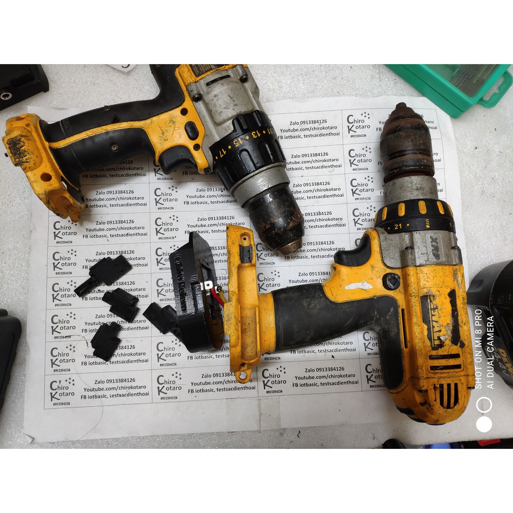 Đế chuyển pin máy khoan, vit Dewalt 14.4V XR và XRP pin NiCD sang dùng hộp pin cài Makita