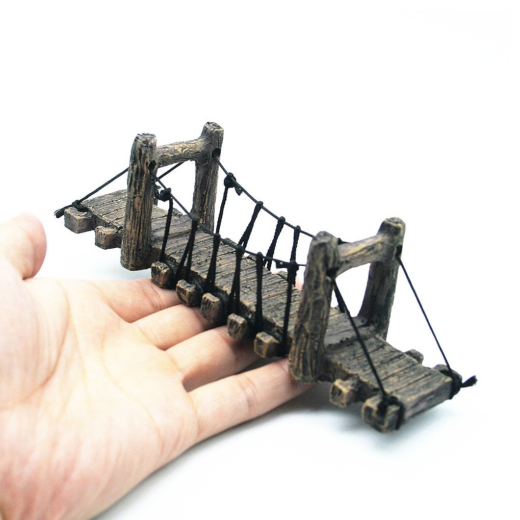 Tượng trang trí hồ cá hình cầu treo