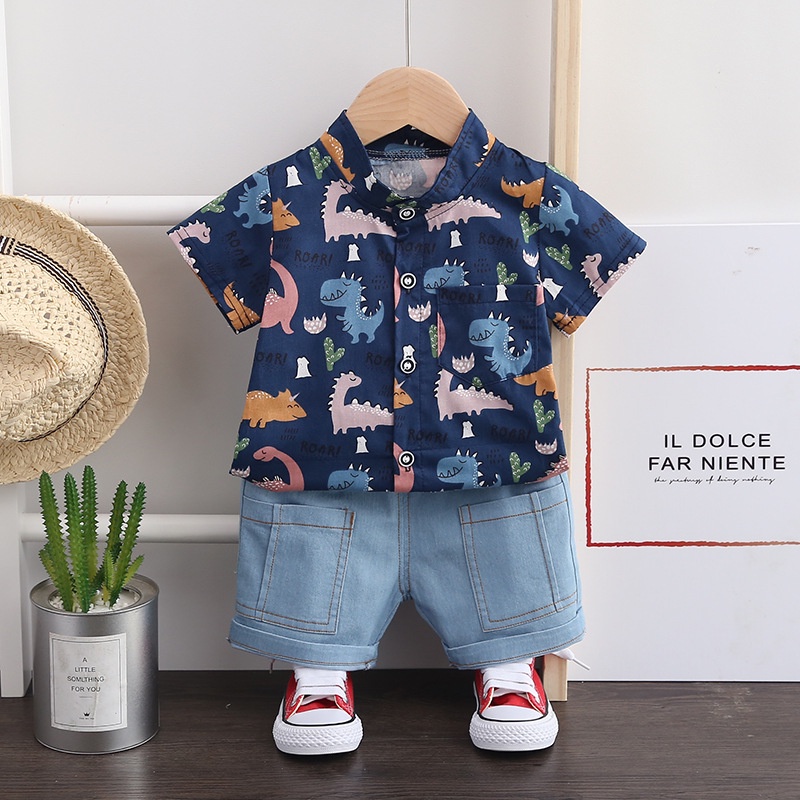 Bộ đồ áo sơ mi quần jean họa tiết KHỦNG LONG phong cách Hàn Quốc cho bé trai QATE32