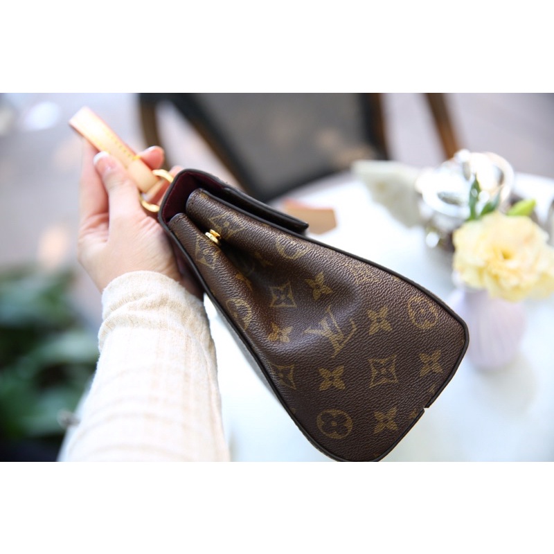 Túi xách LV cluny nữ cao cấp hàng đẹp chất lượng siêu hot - By Thedom