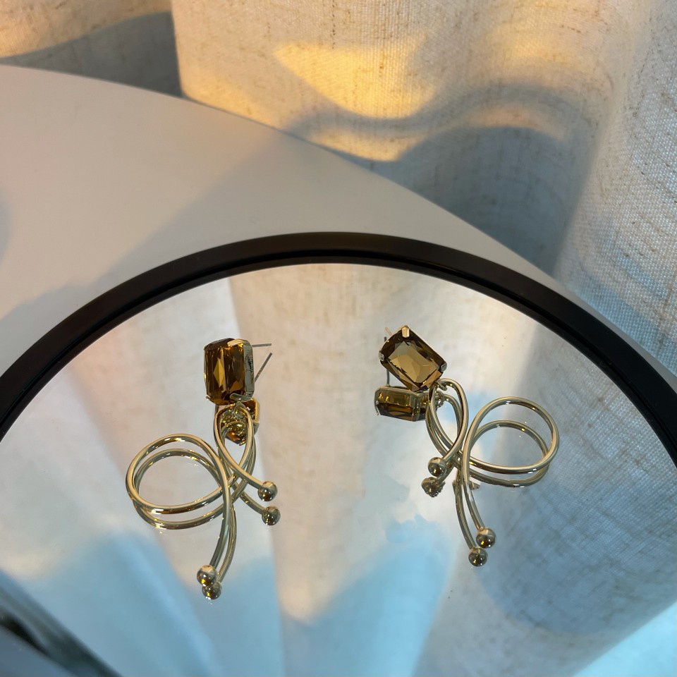 Khuyên Tai Tua Rua Dáng Dài Đính Đá Zircon Màu Hổ Phách Tự Nhiên Phong Cách Hàn Quốc Ngọt Ngào