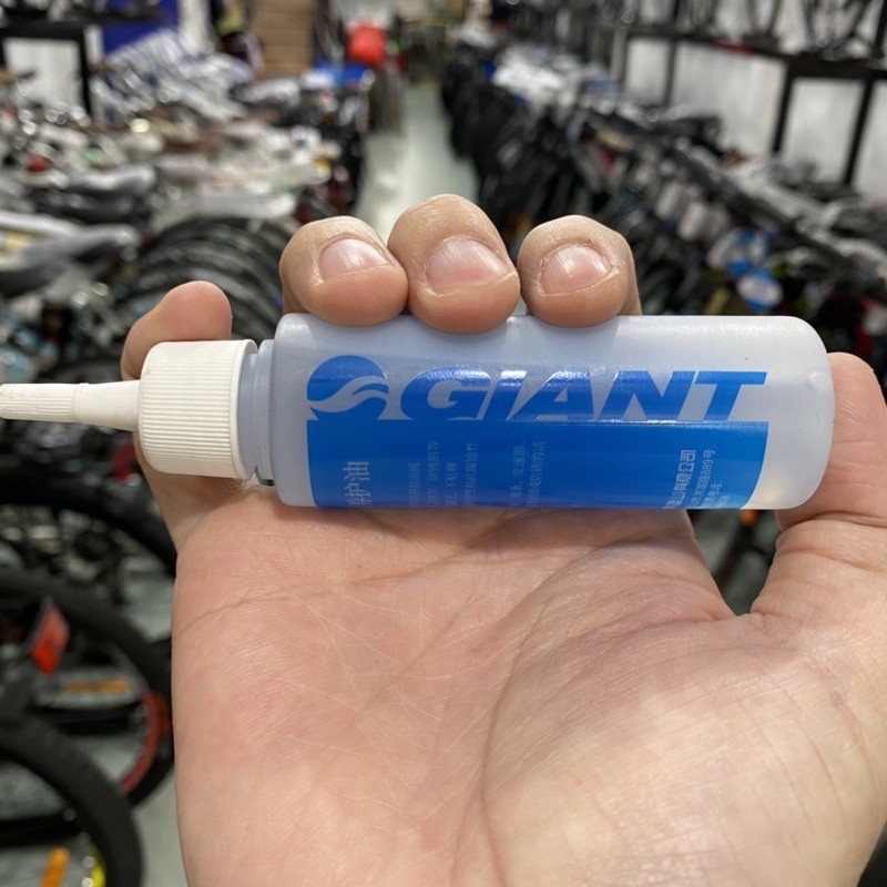 Dầu Tra Sên, Xích, Líp Xe Đạp Giant 60ml bôi trơn