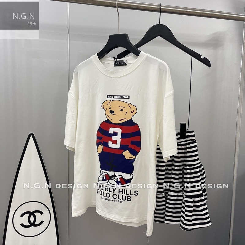 Sét áo phông gấu teddy + chân váy kẻ