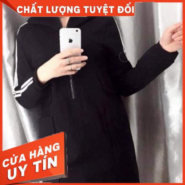 Váy đen kẻ 180k