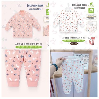 Áo cổ lọ kết hợp quần bo gấu cho bé gái