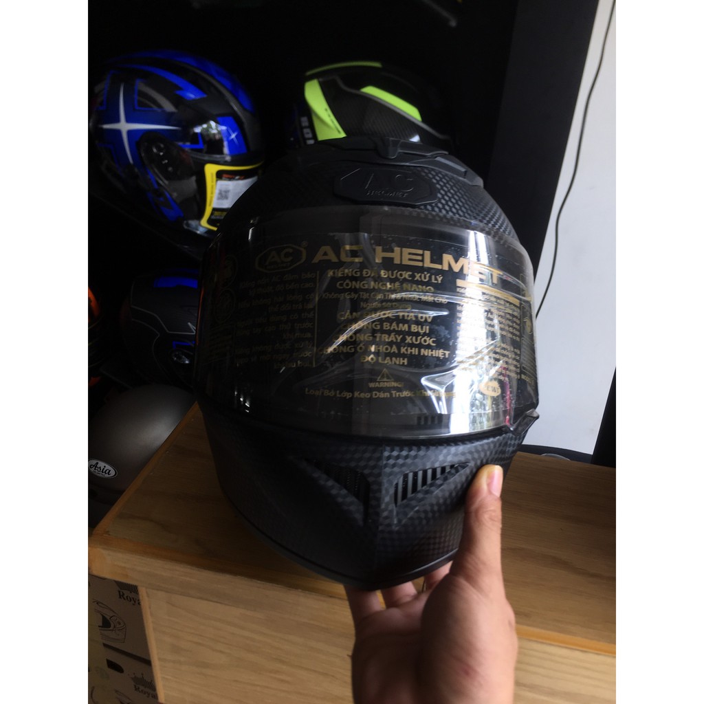Mũ bảo hiểm fullface AC 136 Full Carbon