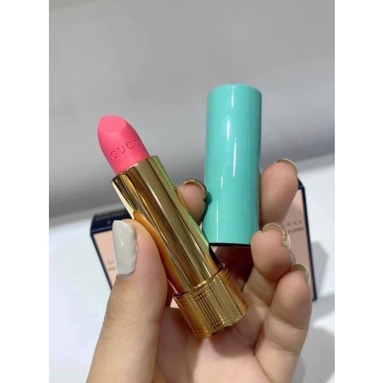 SON DƯỠNG CÓ MÀU GUCCI ROUGE BAUME À LÈVRES LIP BALM NO.02 NO MORE ORCHIDS CHÍNH HÃNG - 10908