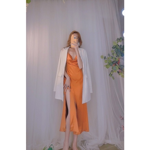 Đầm lụa 2d sexy hình chính chủ tự chụp sẳn sll tận gốc k trung gian