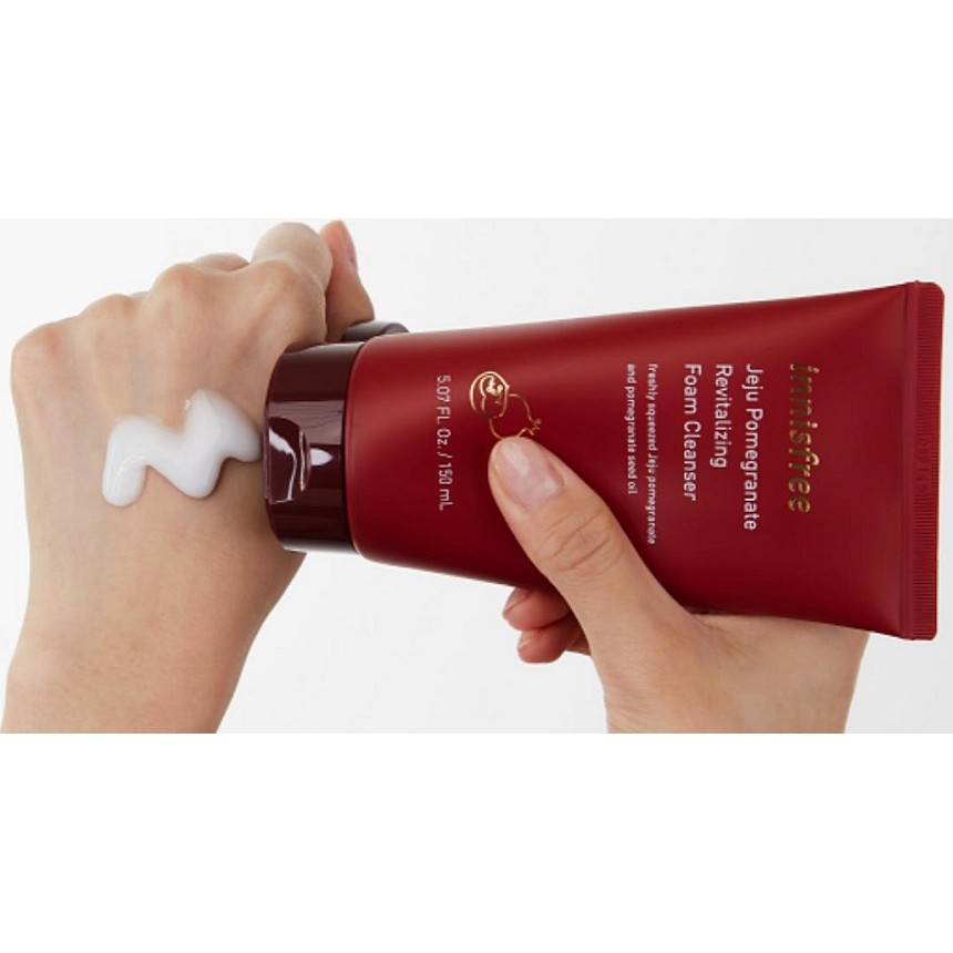 Sữa rửa mặt lựu Innisfree Jeju Pomegranate Revitalizing Foam Cleanser 150ml | BigBuy360 - bigbuy360.vn