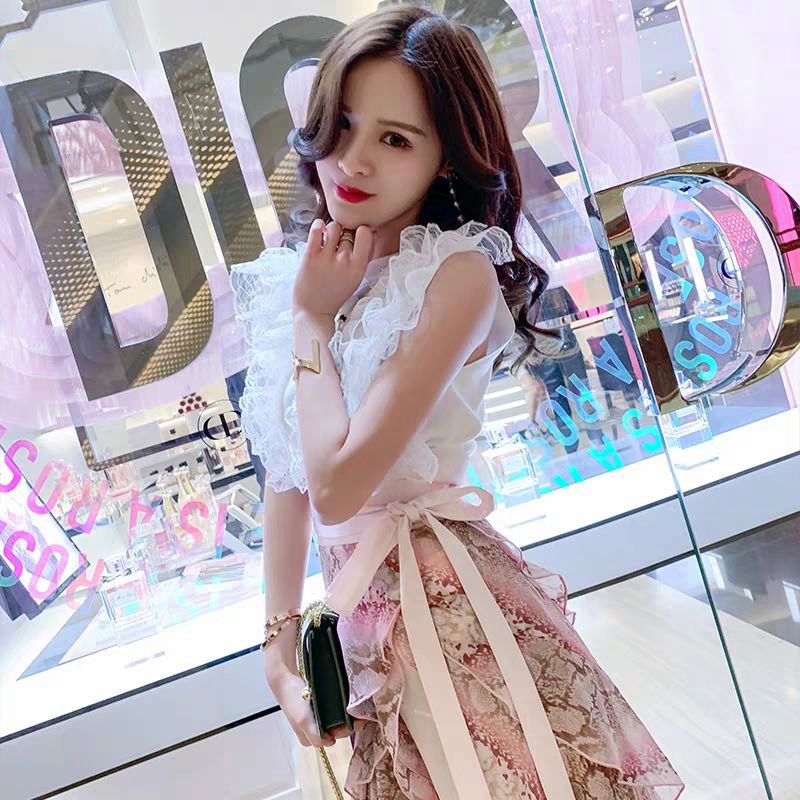 ♈Fairy suit female summer fashion 2021 new high-waist lace-up temperament small fresh women s half-length skirt Korean version