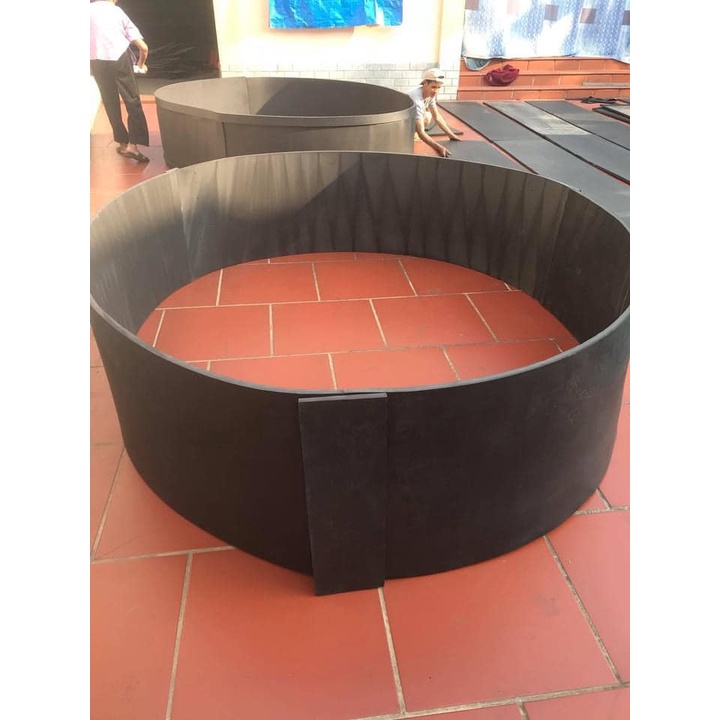 Sới đá gà ,Vi vần cho gà đá