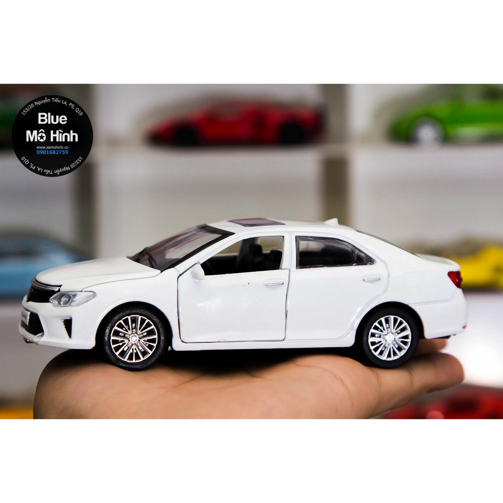 Blue mô hình | Xe mô hình Toyota Camry tỷ lệ 1:32