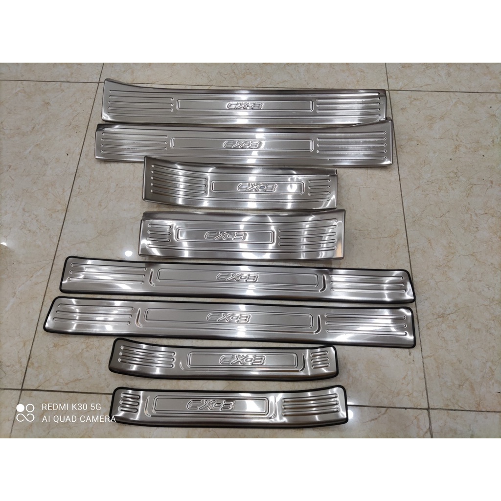 Ốp Bậc Cửa, Nẹp Bước Chân Mazda CX3 2021-2022 Mẫu Inox Cao Cấp + tặng keo trợ dính