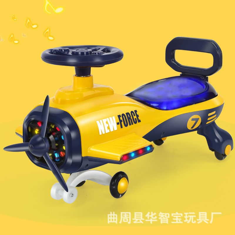 Xe lắc HÀNG CAO CẤP có đèn led và có nhạc