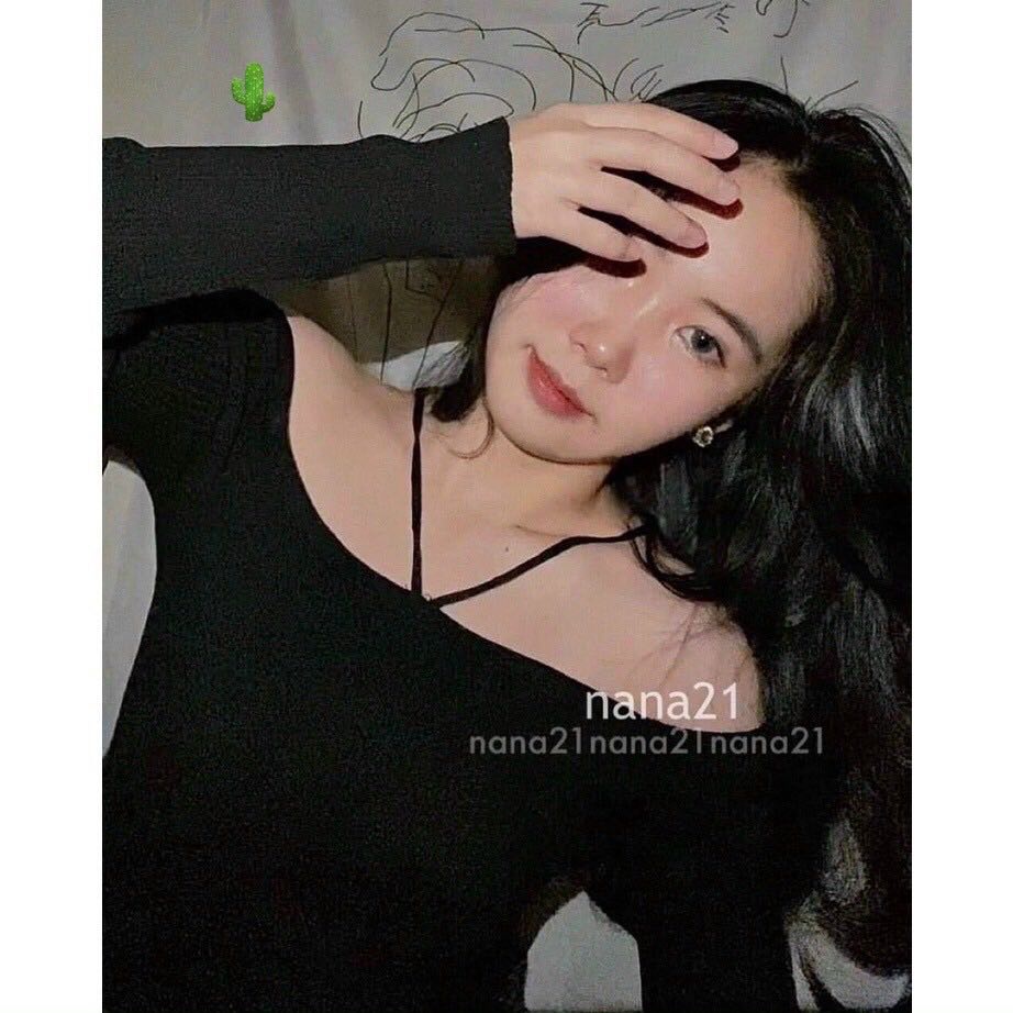 Áo Yếm Trễ Vai Tay Dài Thun Gân